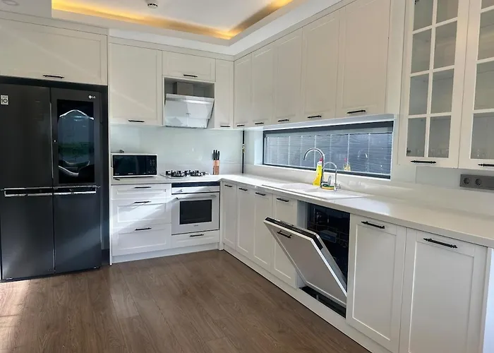 Villa Modern With Heated Private Pool - Antalya Lara