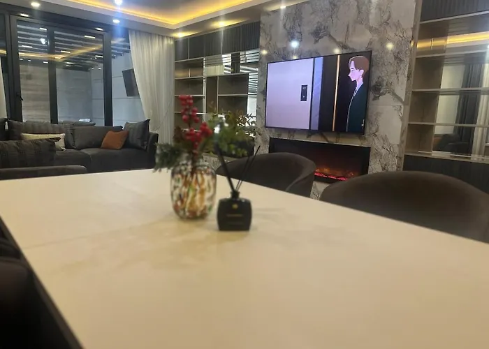 Modern With Heated Private Pool - Antalya Lara Aksu (Antalya)