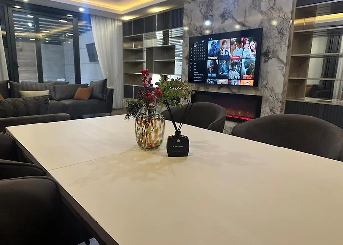 Modern With Heated Private Pool - Antalya Lara Aksu (Antalya)